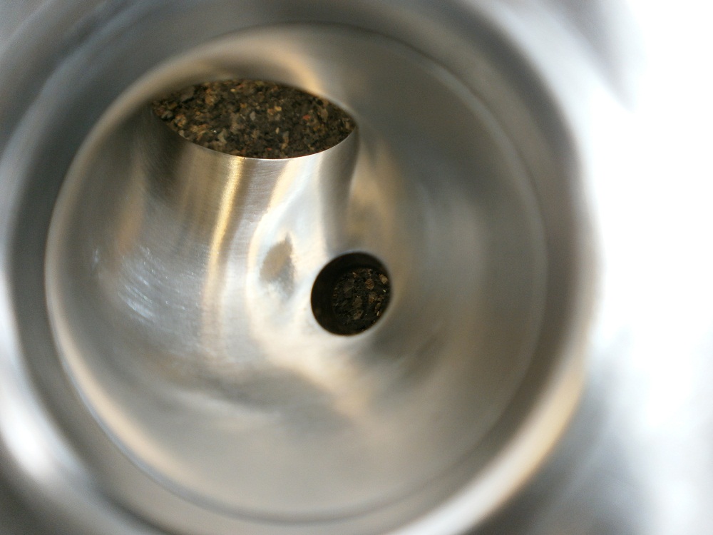 kanäle und brennraum sind top, jetzt werden noch ventilführungen eingepresst und die ventilsitze werden nach meinen angaben geschnitten!