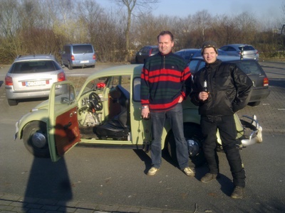 parkplatz/treffpunkt vor der abfahrt