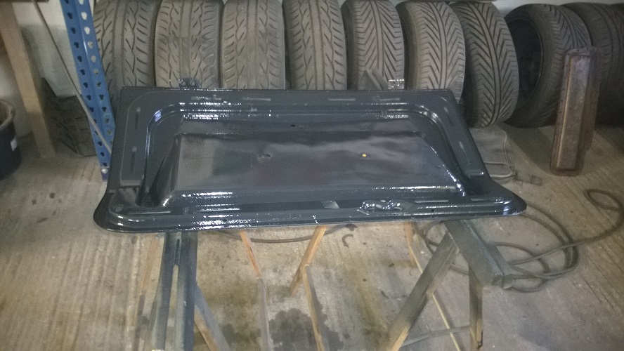 Motorklappe auch lackiert