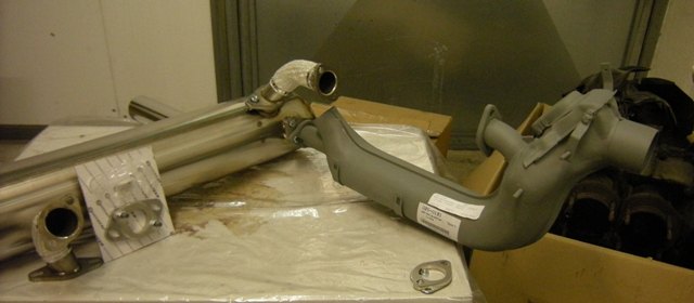 Auspuff klein 1.JPG