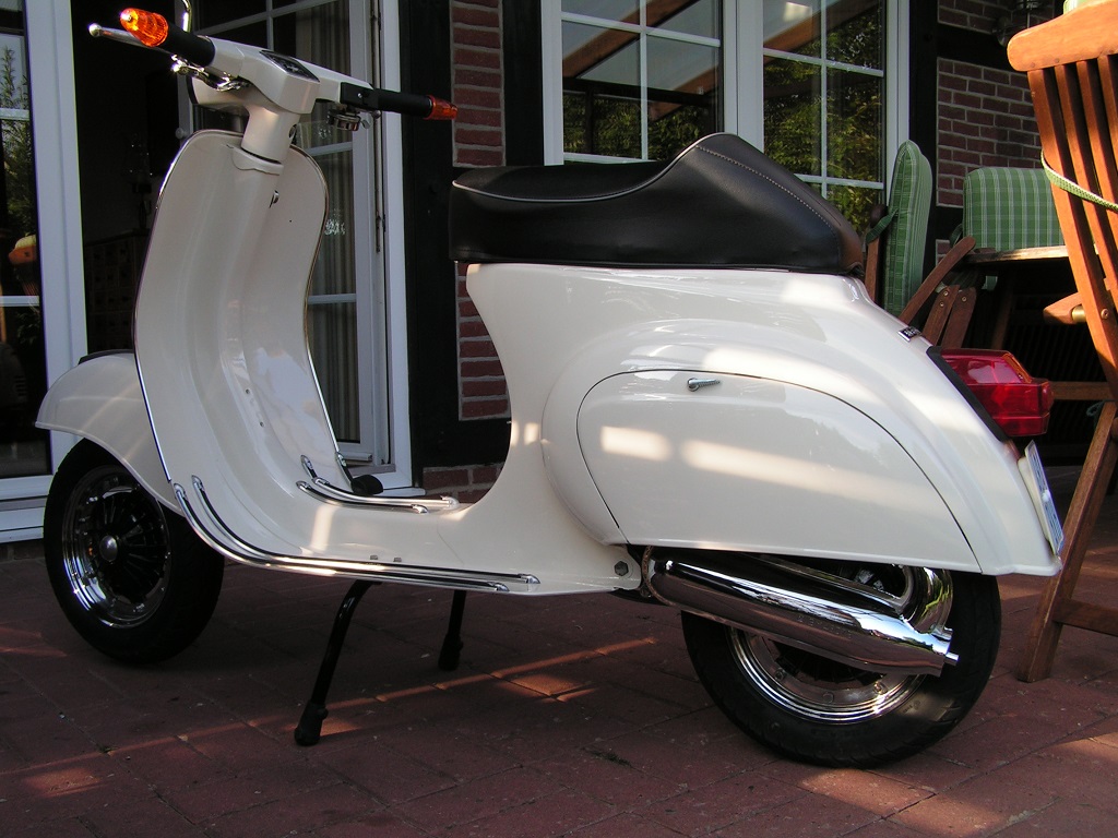 Vespa-2.jpg