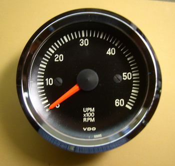 VDO Drehzahlmesser 60mm ,<br />6 Volt / 12 Volt , <br />auch bis 8000U/min