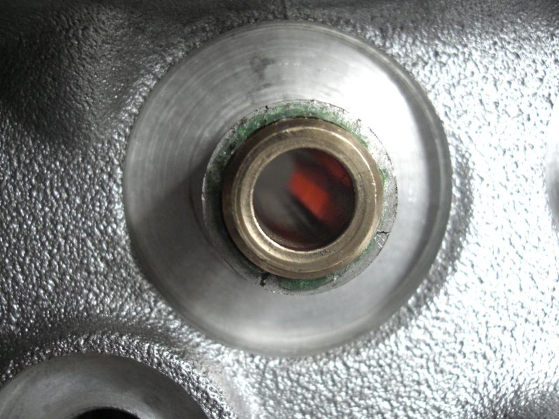 Ventilführungen und Sitze nach Bearbeitung 002.jpg