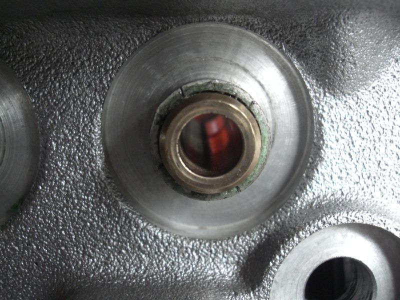Ventilführungen und Sitze nach Bearbeitung 001.jpg