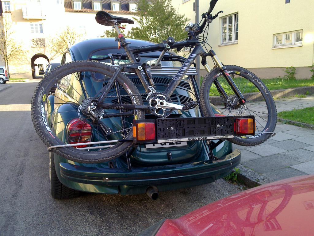 ok, extra Blinker muss sein, ein extra Kennzeichen nicht unbedingt!