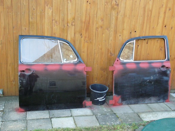 Trüren (löcher verschweißt)