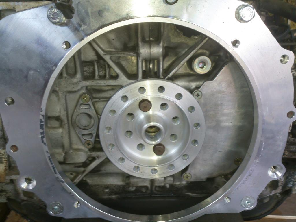 Vom Christian gebaute Adapter. Schwungrad ist 228mm extraleicht.