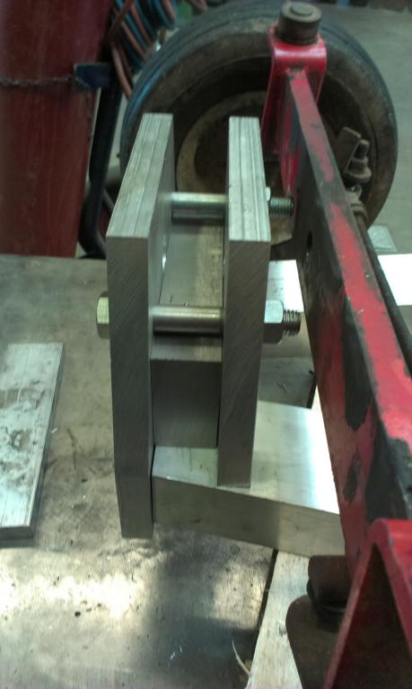 Chassis Kopfplatten 3.jpg