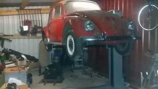 So ging´s los, erst mal den Motor raus.