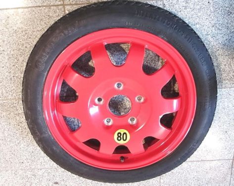Porsche Notrad.JPG