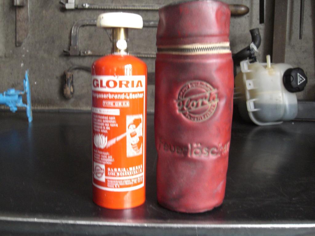 Feuerlöscher.JPG