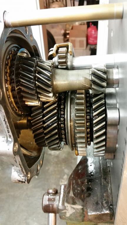 Einstellwerkzeug !!  hier die abstandsstangen auf richtige Länge bringen !!