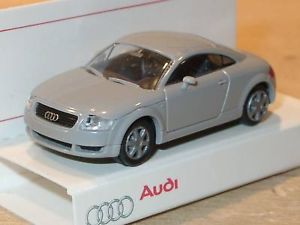 audi tt.JPG