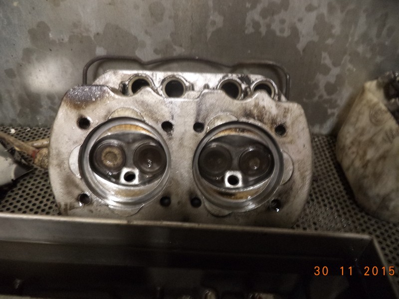Zylinderkopf1300dk2.JPG