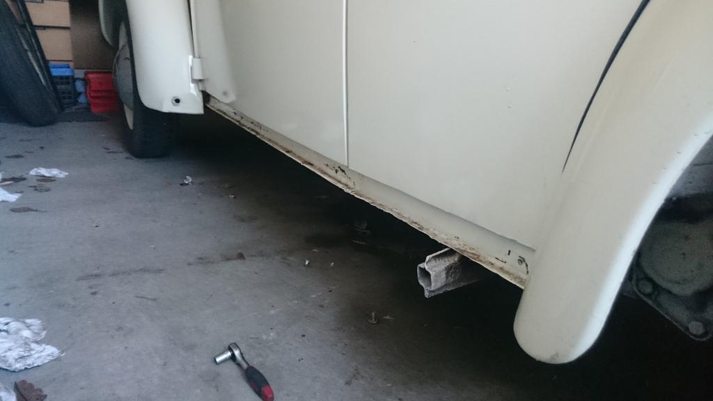 Trittbrett abmontiert