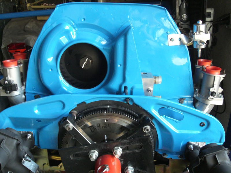 Ansaugrohre MSS montiert.JPG