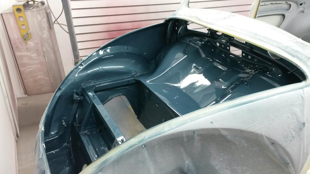 Kofferraum fertig auslackiert