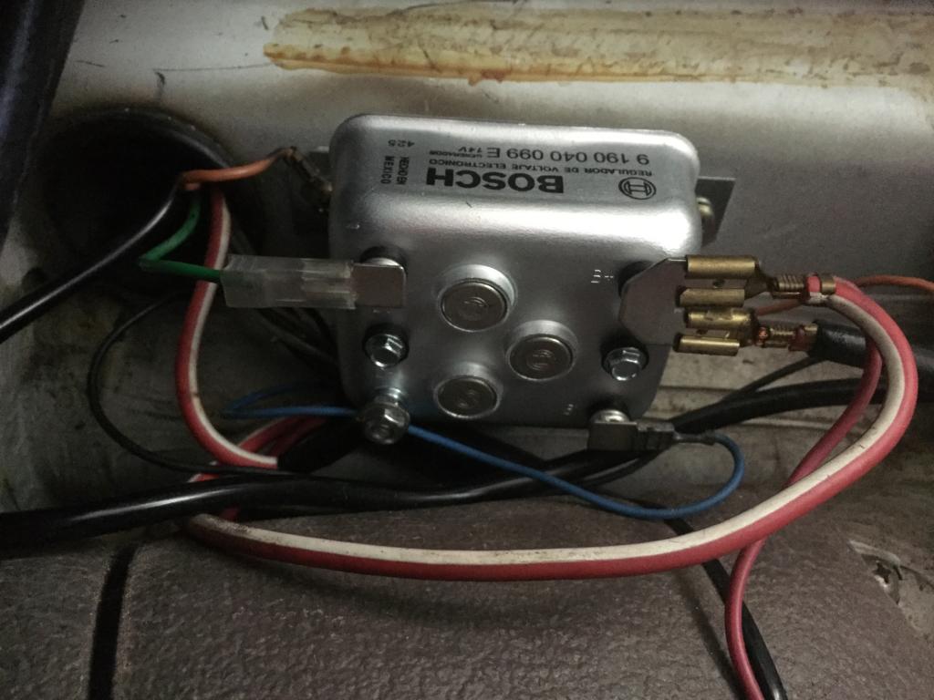 hier ein bild im eingebauten zustand.<br />vllt sieht ja hier schon jemand den fehler :(