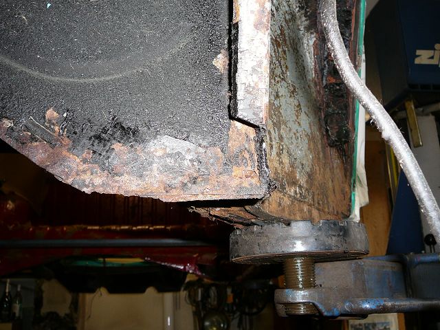 k-Rost 1.9 Stirnwand vorne links.JPG