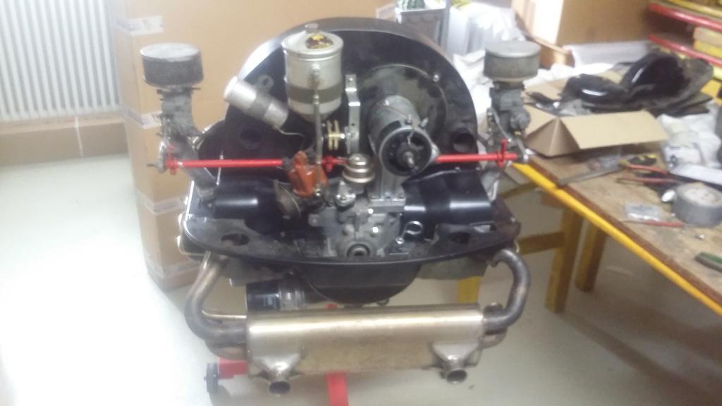 Erste Anprobe Motoranbauteile