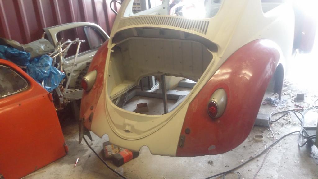 Rückleuchten auf Einkammer umgebaut, langsam nimmt es form an...