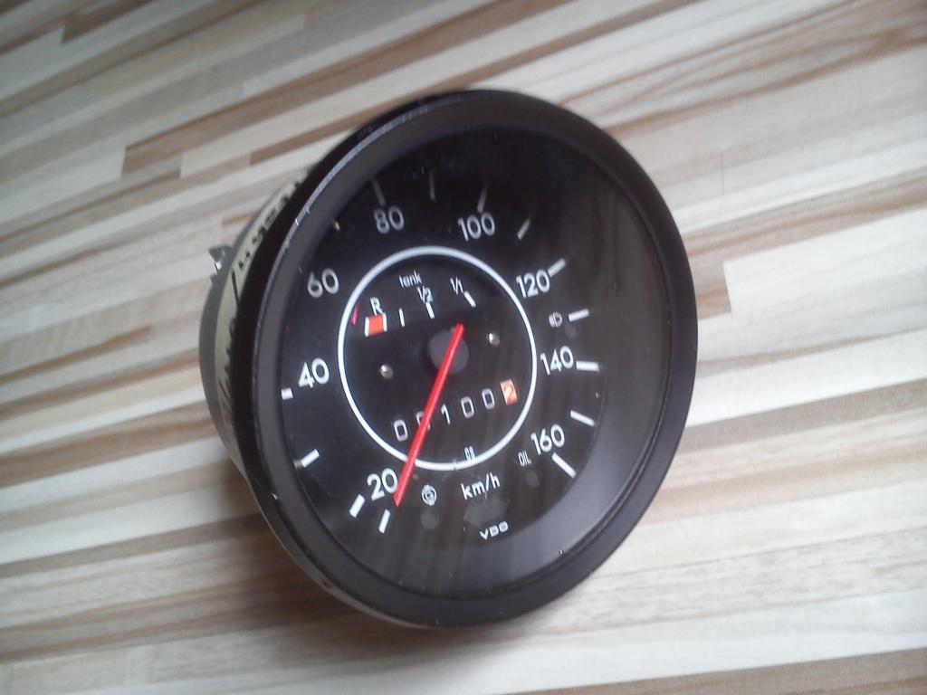 Tacho neu.jpg