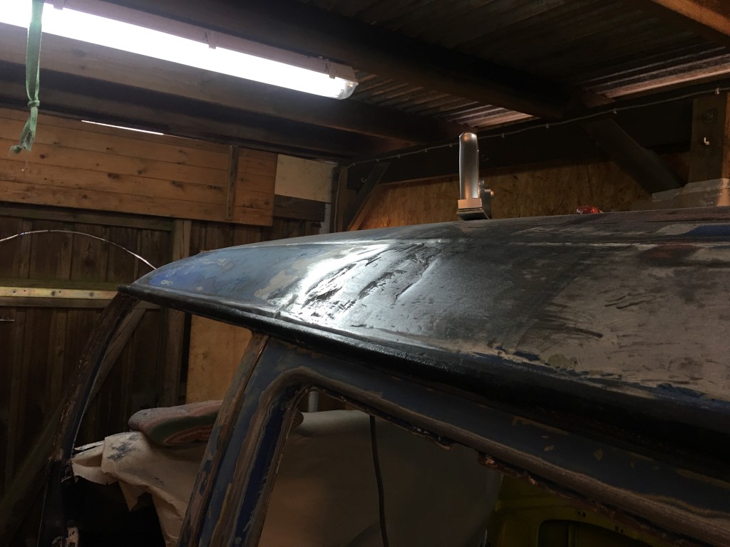 Delle im Dach verzinnt, etwas Spachtel drauf, fertig