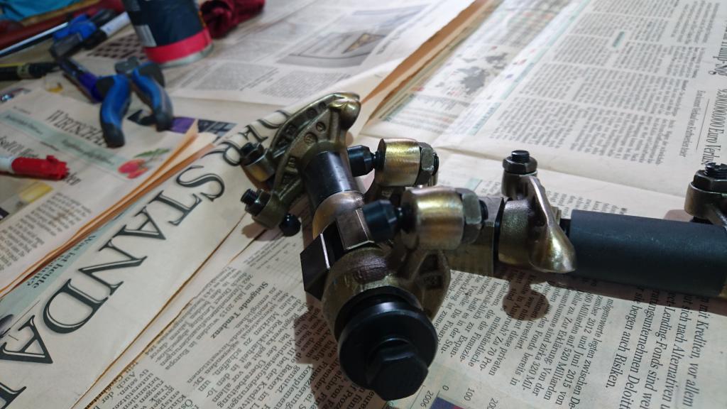 Serie Typ1,  erleichtert umd gleiches Gewicht. Unterseite ist ziemlich gerade abgeschliffen, Handybild verzerrt etwas