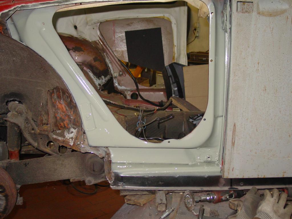 Grundiert. Morgen kommt der Deckel drauf.