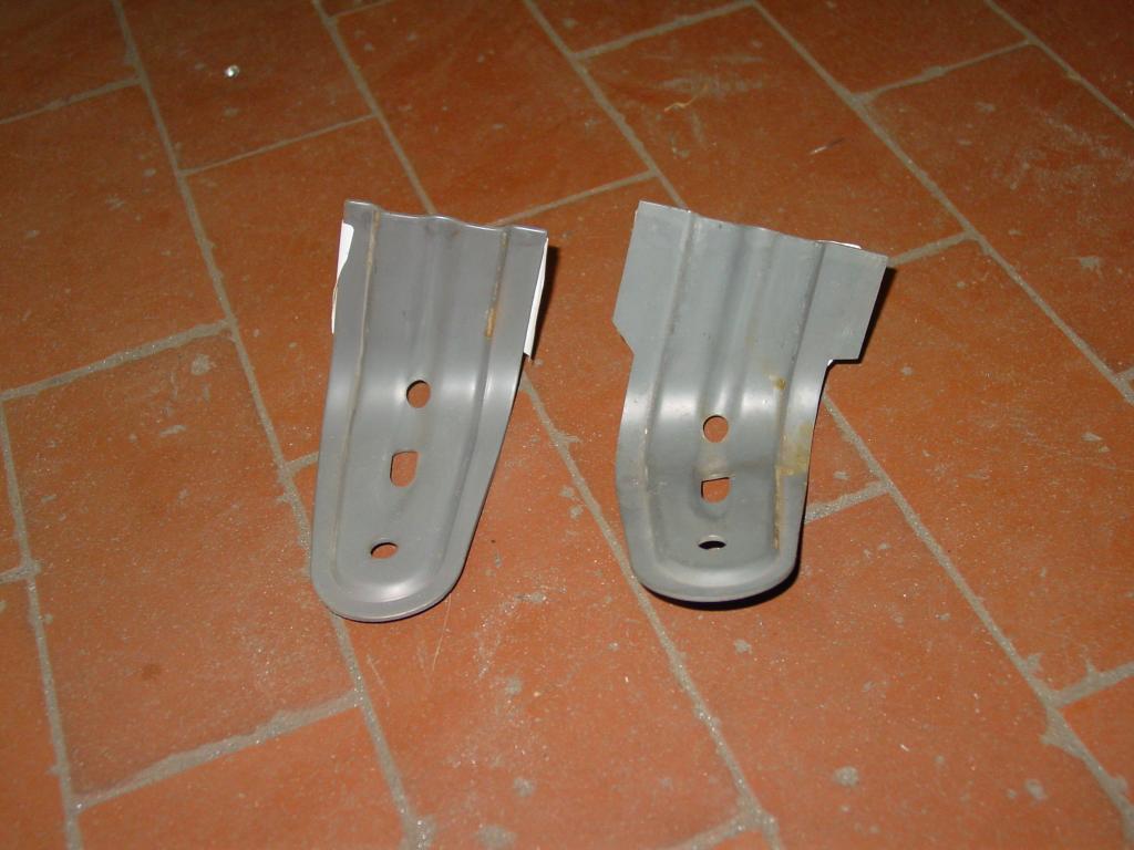 2 verschiedene Teile, eine Nummer...