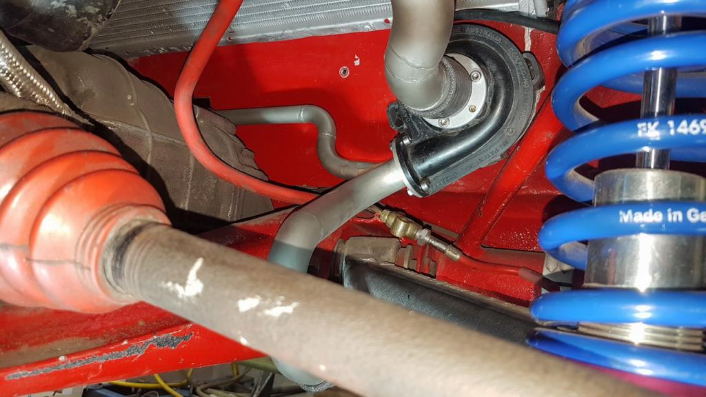 Pumpe Frontkühler3.jpg