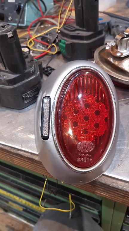 Blinker 2.jpg