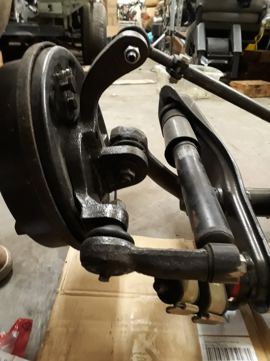 Achse + TAS +alte Stossdaempfer.jpg