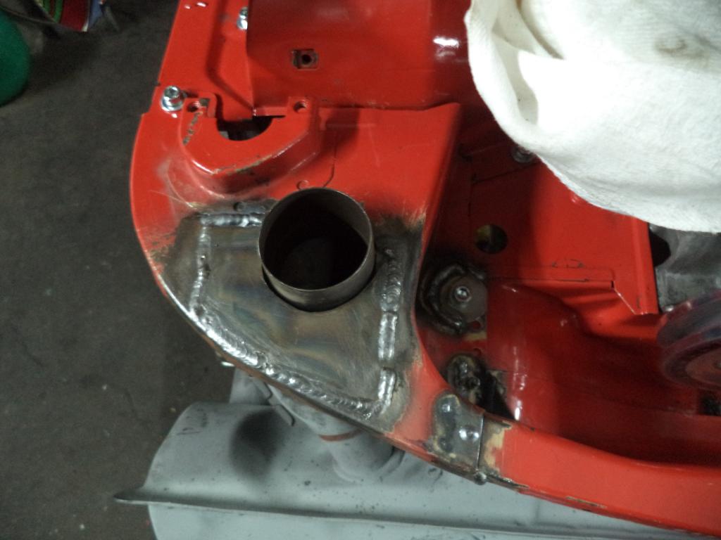 Challenge Auspuff16.JPG