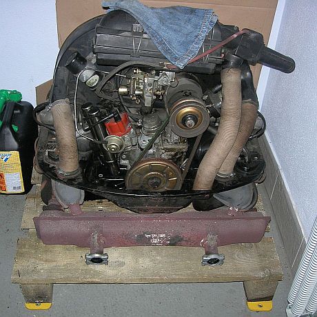 Kaefer_Motor_ausgebaut.jpg