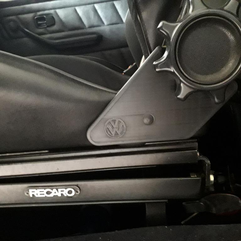 Blende Recaro.jpg