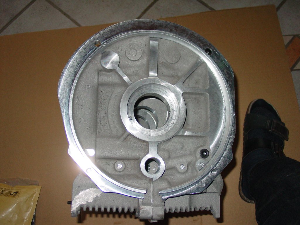 Alugehaeuse 004 (2016_02_08 16_30_34 UTC).jpg