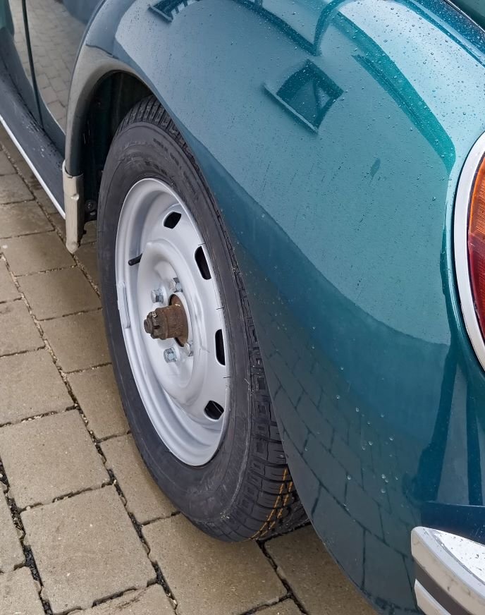 Reifen neu hinten.jpg