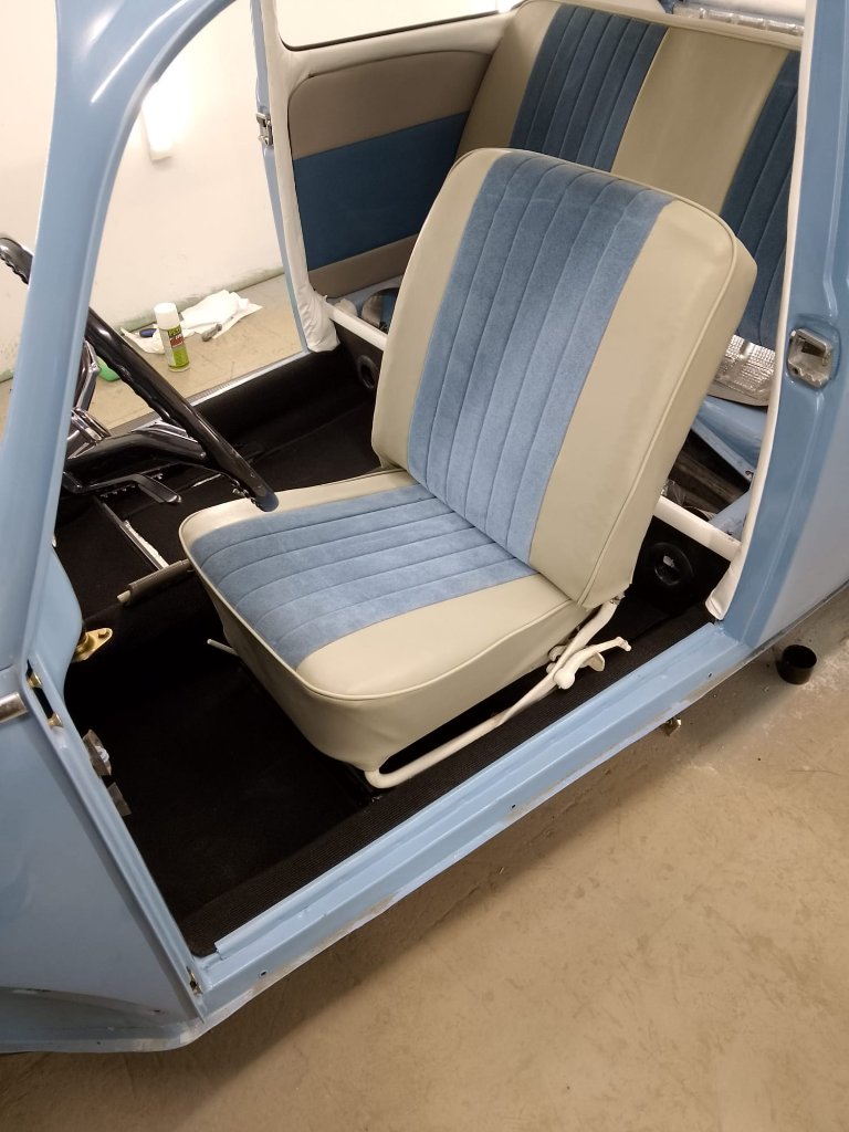 Innenausstattung Käfer Timo.jpg