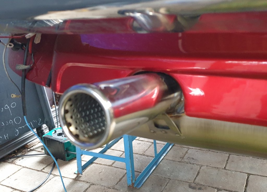 Auspuff 1.jpg